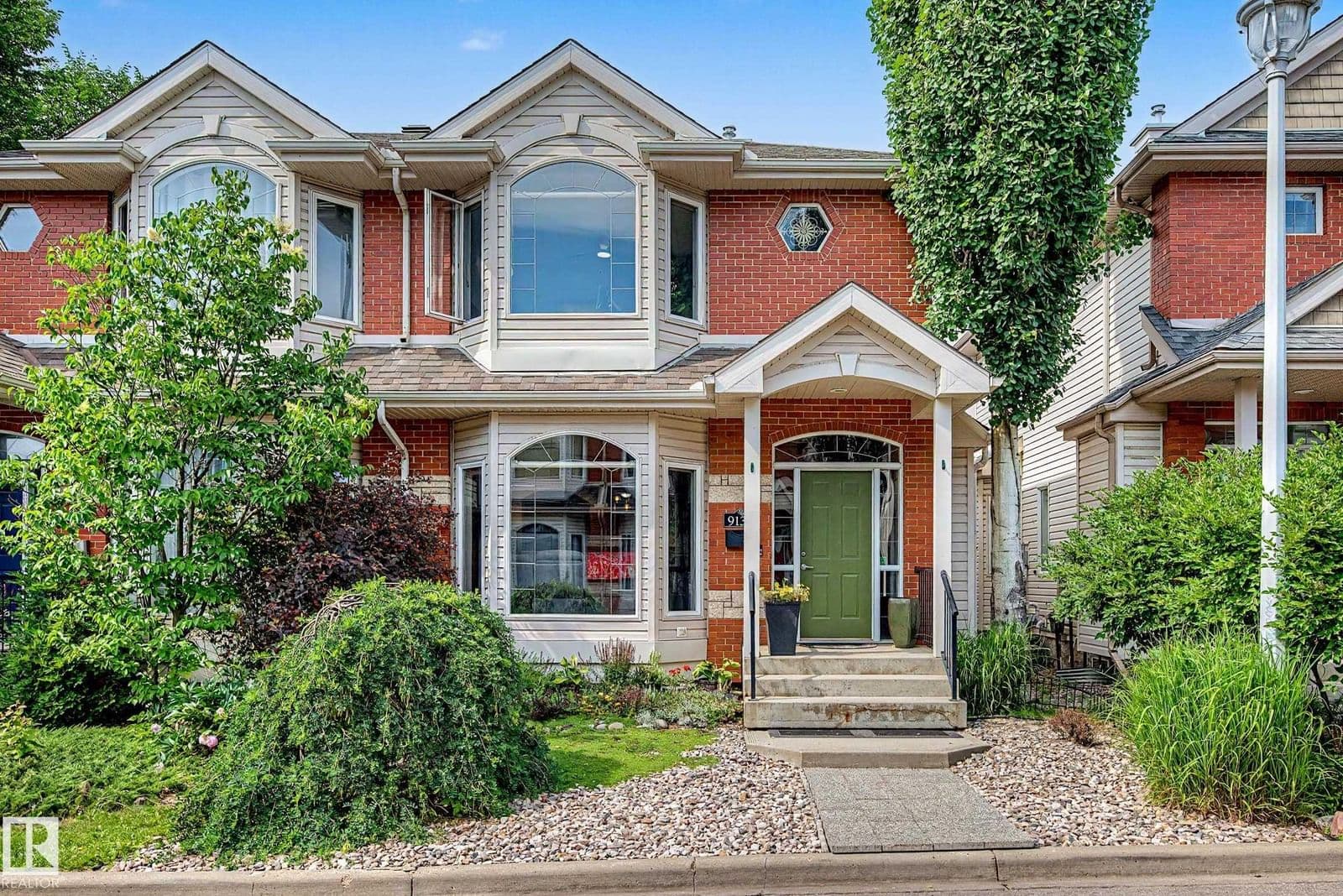 Sold property in Riverdale